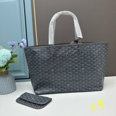 Goyard Shopping Bags